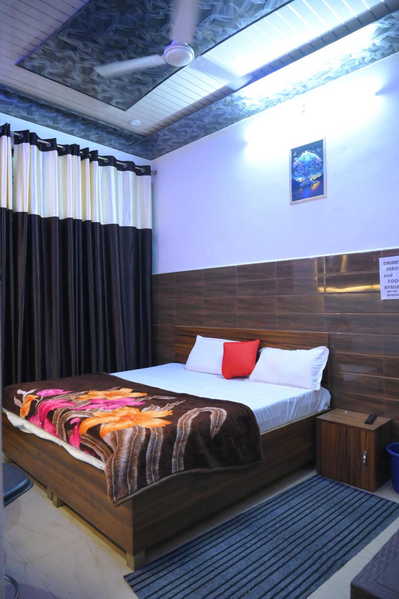 Hotel Starlight Meerut Exterior foto